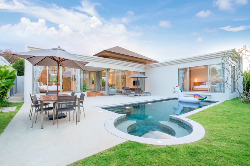 Pool Deck Pouring in Keller, TX